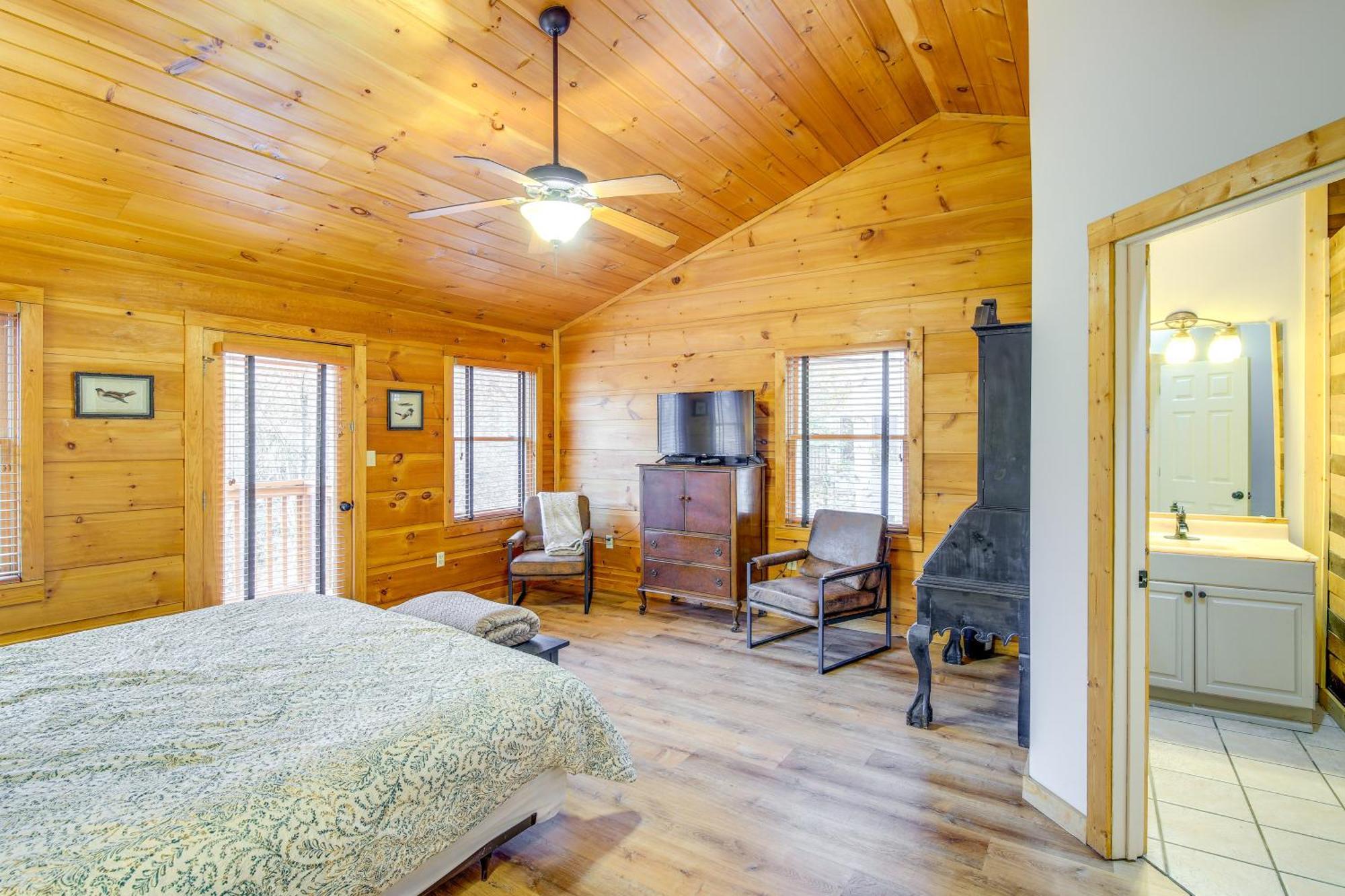 Villa Pet-Friendly Gatlinburg Retreat With Hot Tub! Esterno foto