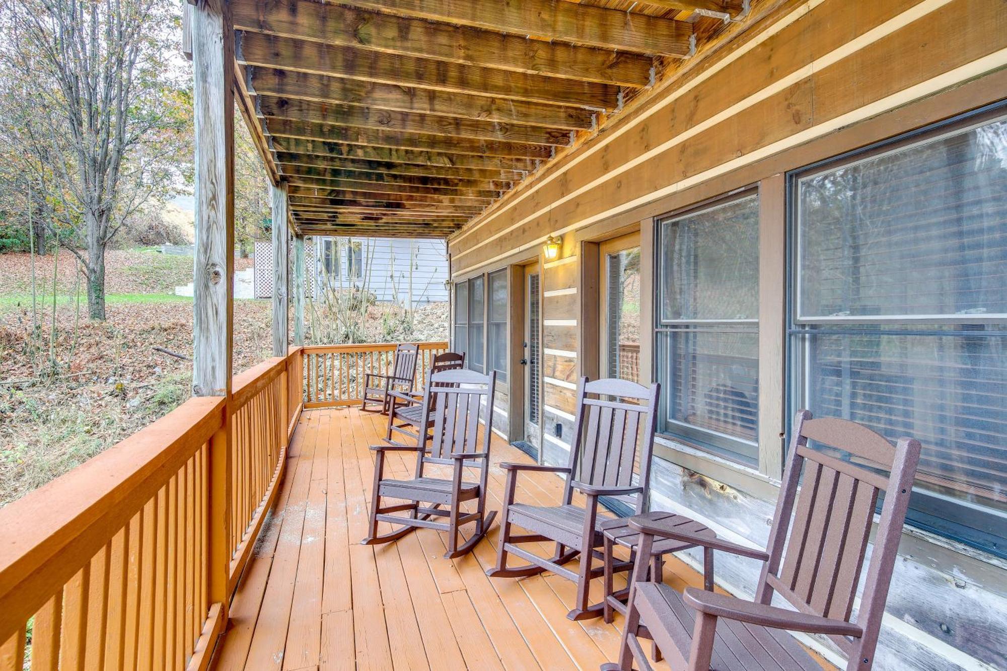 Villa Pet-Friendly Gatlinburg Retreat With Hot Tub! Esterno foto