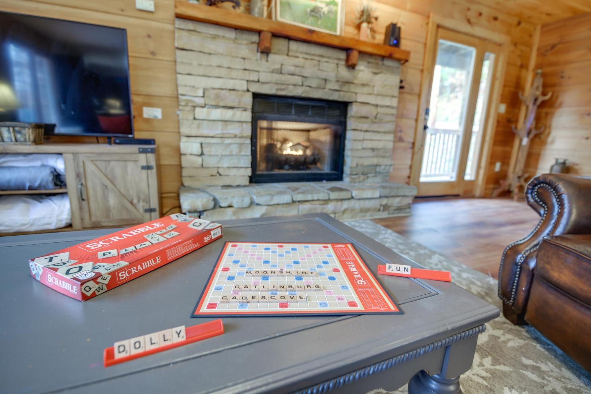Villa Pet-Friendly Gatlinburg Retreat With Hot Tub! Esterno foto