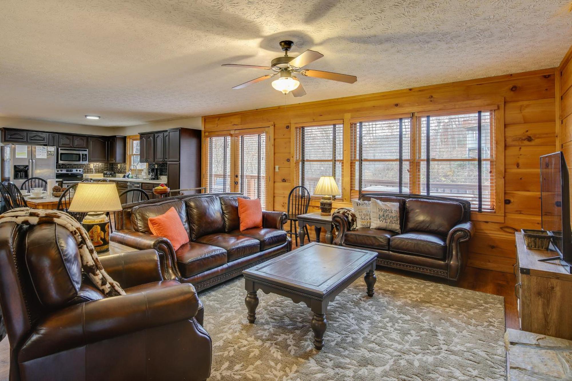 Villa Pet-Friendly Gatlinburg Retreat With Hot Tub! Esterno foto