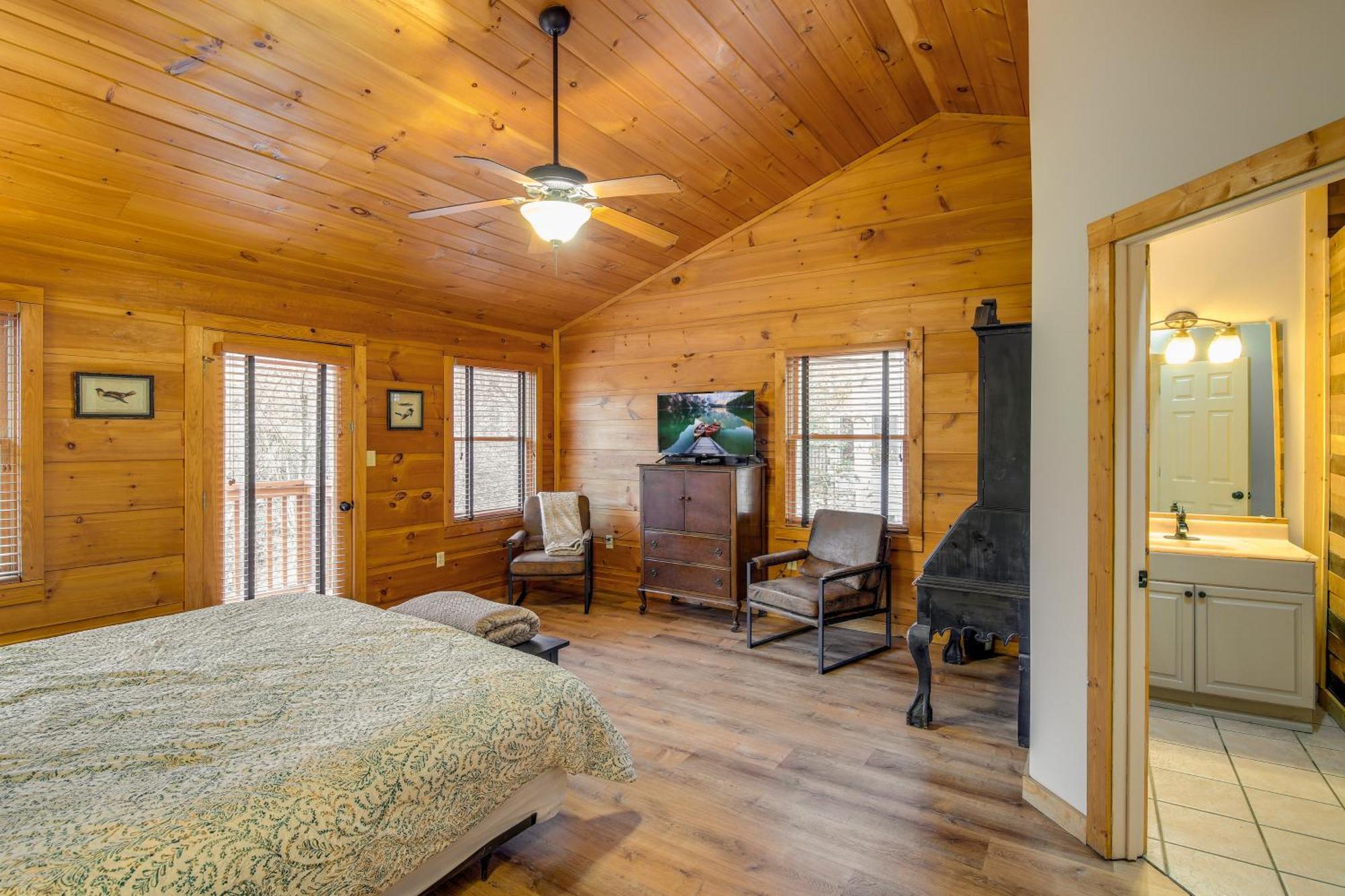 Villa Pet-Friendly Gatlinburg Retreat With Hot Tub! Esterno foto