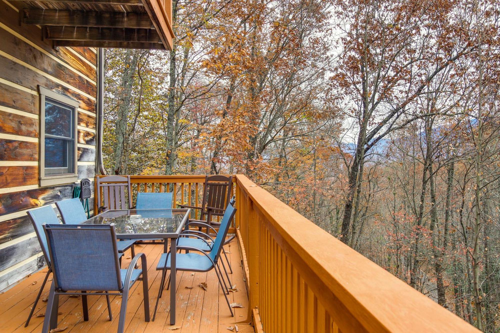 Villa Pet-Friendly Gatlinburg Retreat With Hot Tub! Esterno foto