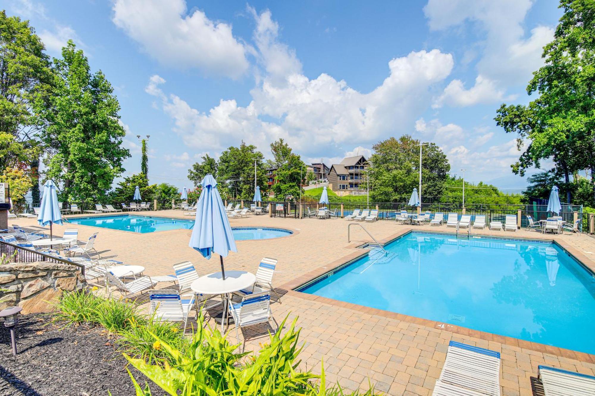 Villa Pet-Friendly Gatlinburg Retreat With Hot Tub! Esterno foto